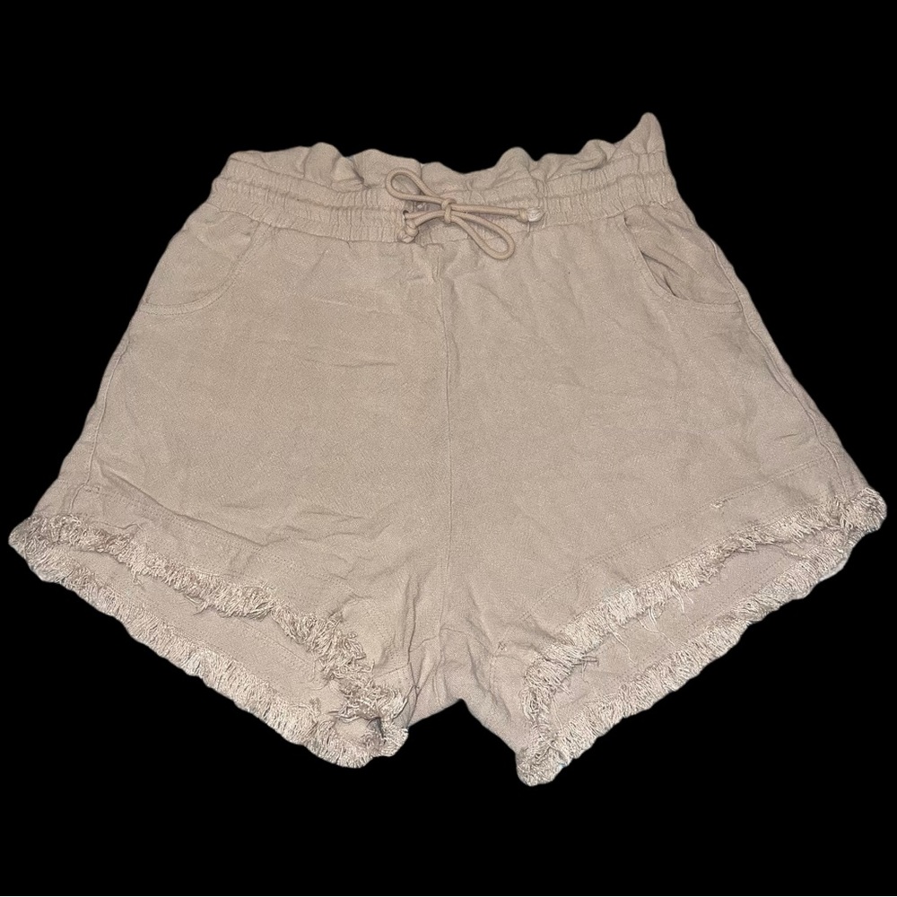 Blank NYC Away From Here Shorts - Picture 4 of 6